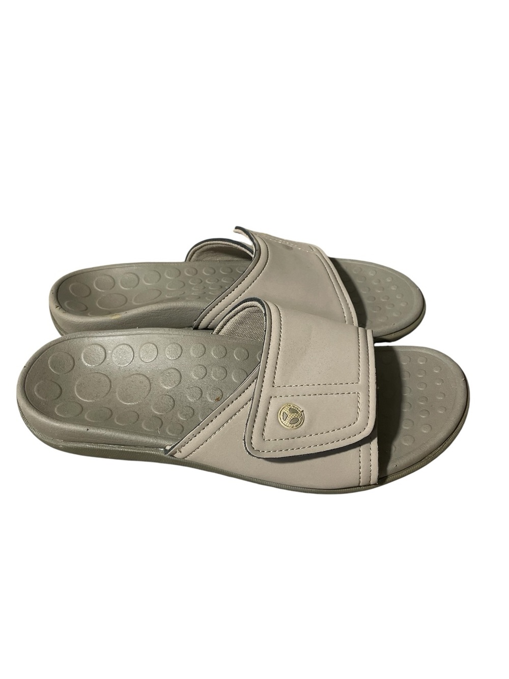 C4- Vionic men’s 9 Adjustable Beige Slide Sandals